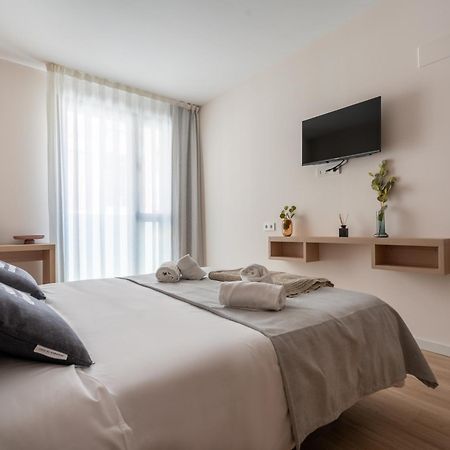 Limehome Barcelona Carrer De Besalu 82 Extérieur photo