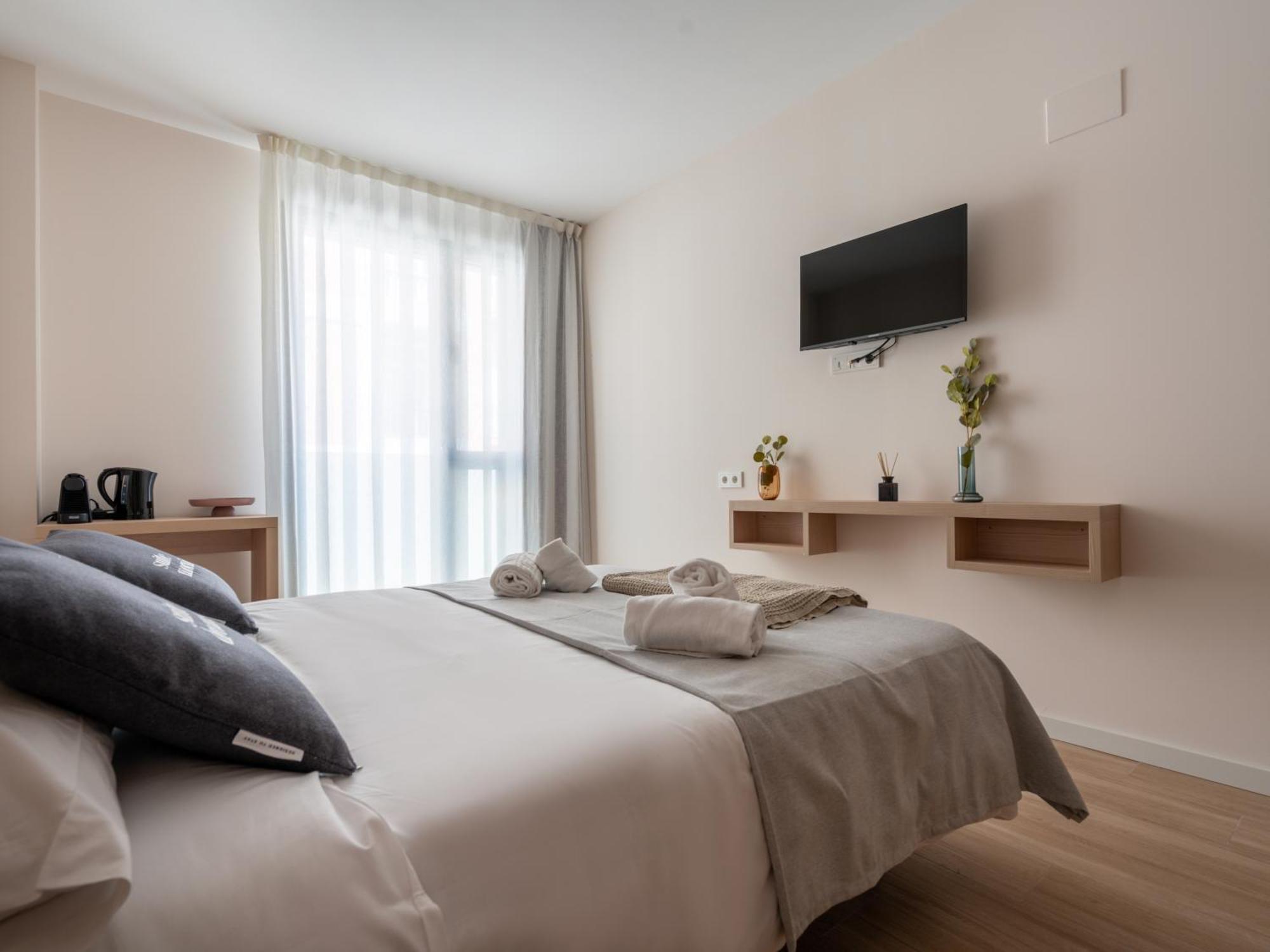 Limehome Barcelona Carrer De Besalu 82 Extérieur photo