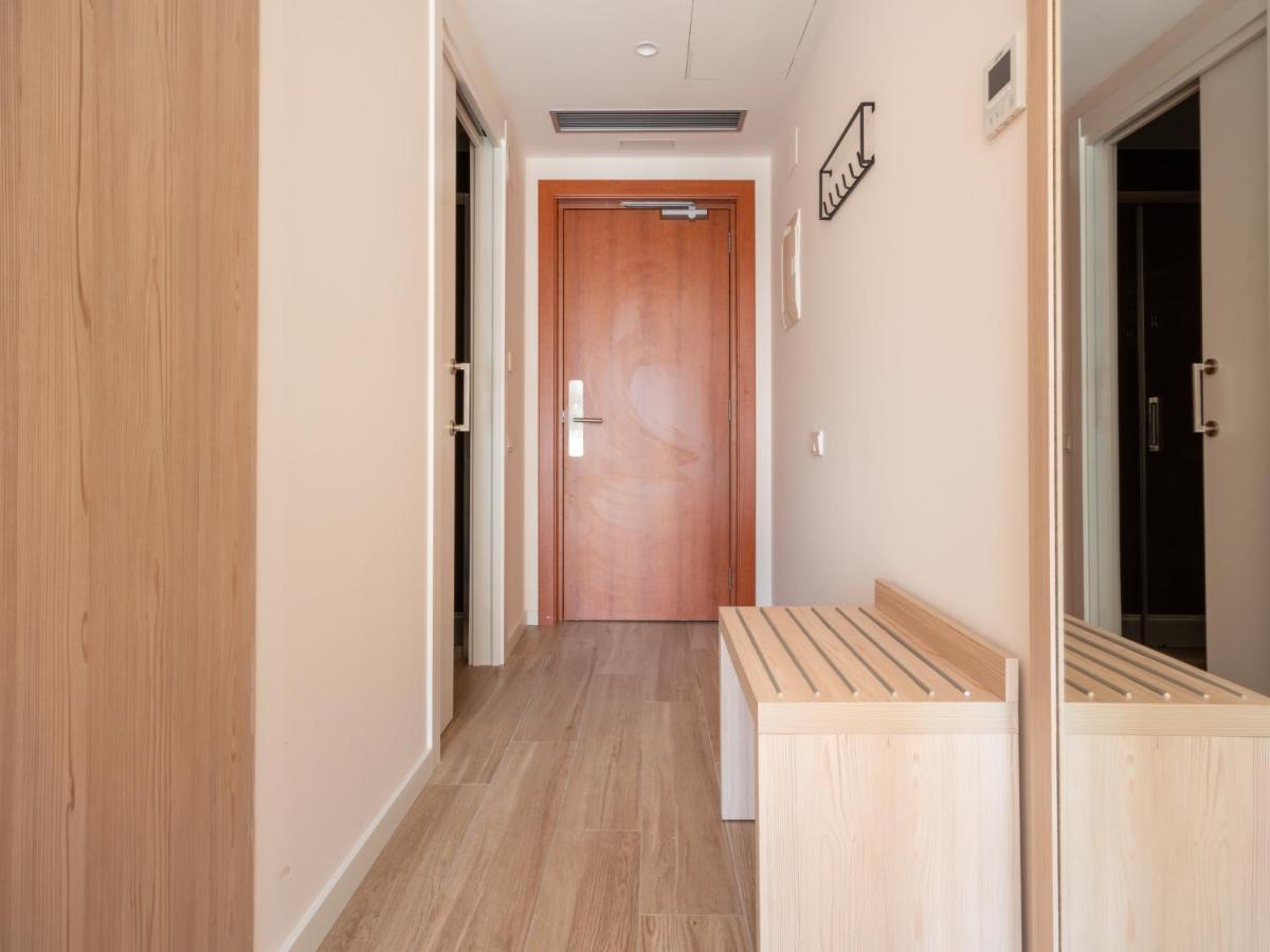 Limehome Barcelona Carrer De Besalu 82 Extérieur photo