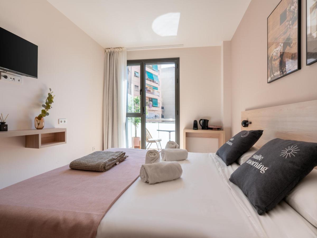 Limehome Barcelona Carrer De Besalu 82 Extérieur photo
